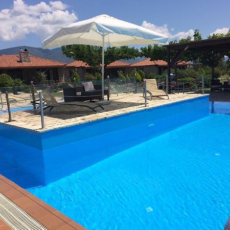 Ktima Kletsa Aparthotel Graviá Екстериор снимка