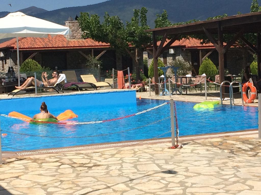 Ktima Kletsa Aparthotel Graviá Екстериор снимка