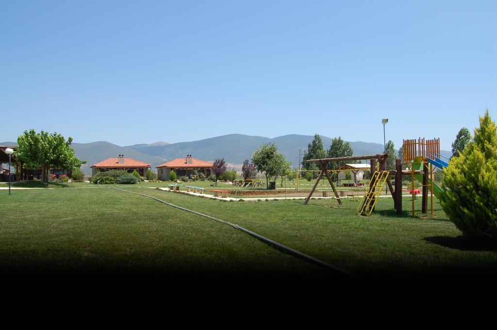 Ktima Kletsa Aparthotel Graviá Екстериор снимка